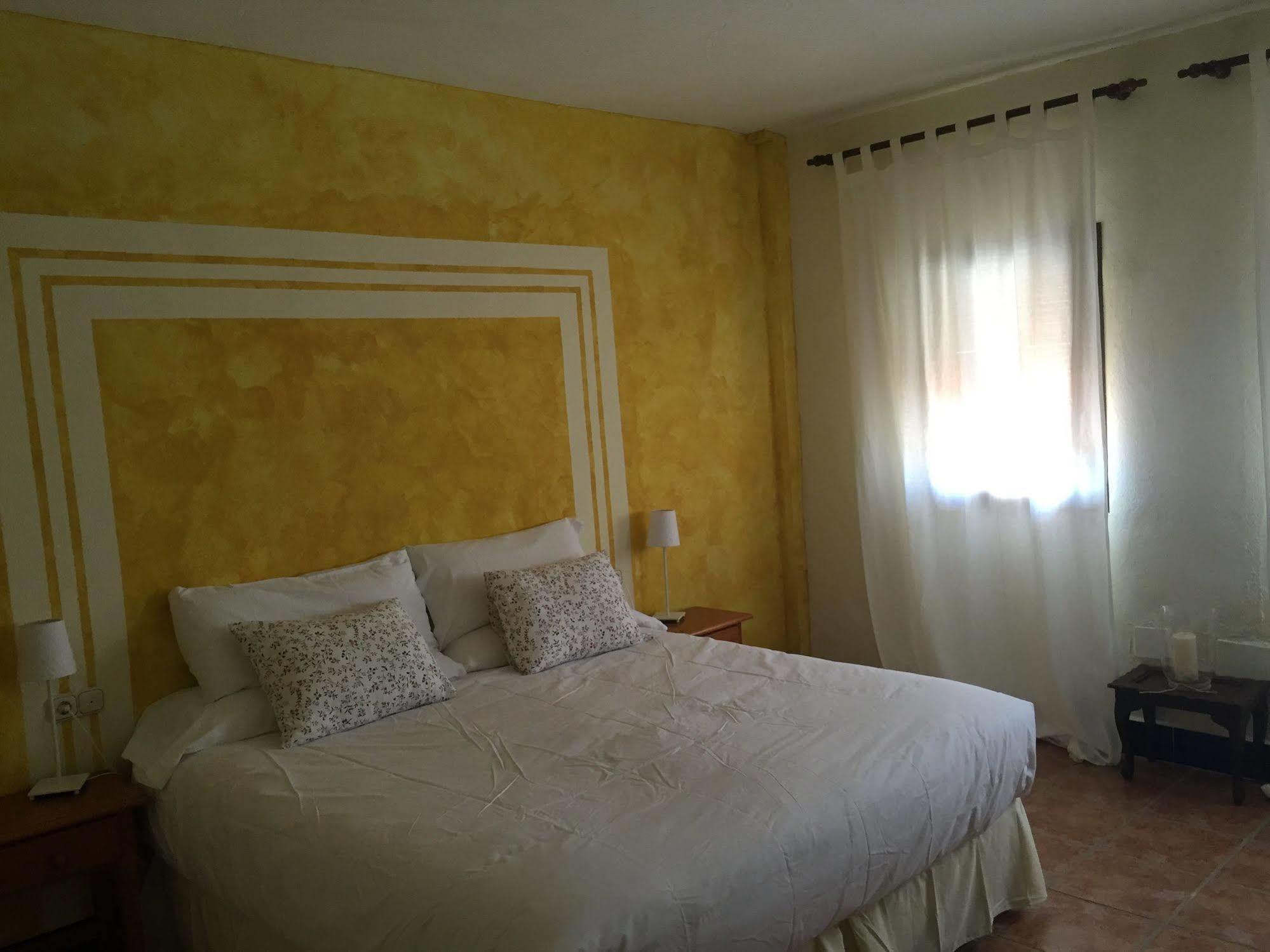 Bed and Breakfast Cortijo Carrillo à Cartaojal Extérieur photo