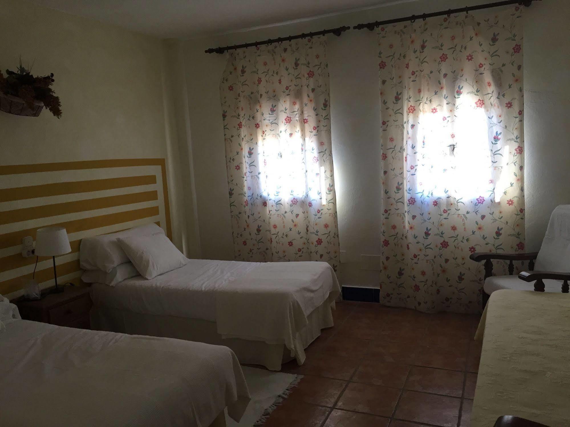 Bed and Breakfast Cortijo Carrillo à Cartaojal Extérieur photo