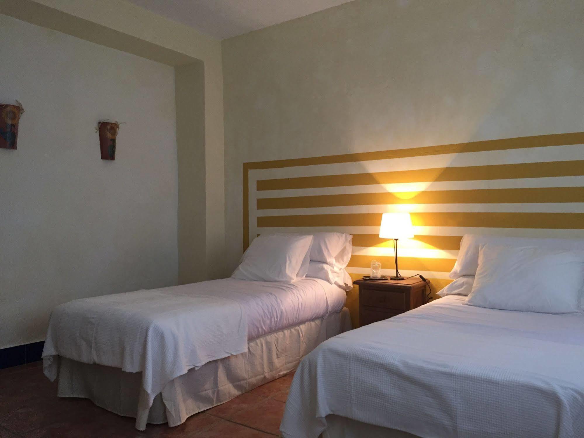 Bed and Breakfast Cortijo Carrillo à Cartaojal Extérieur photo